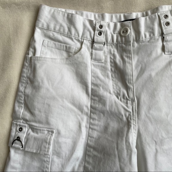 Vintage Rachel Adams White Cotton Cargo Shorts - Picture 2 of 6